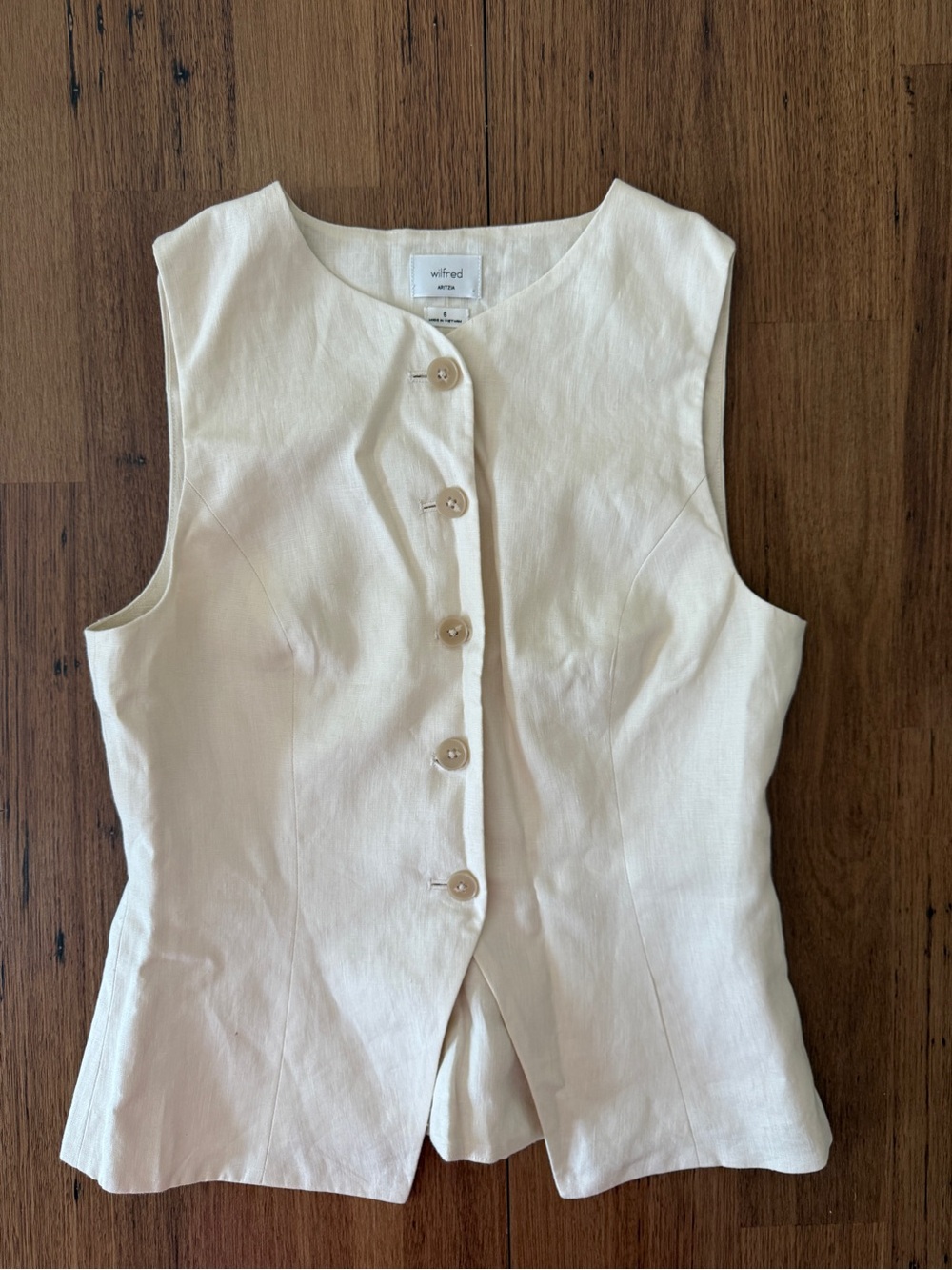 Aritzia Wilfred Cream Linen Button-Front Sleeveless Top